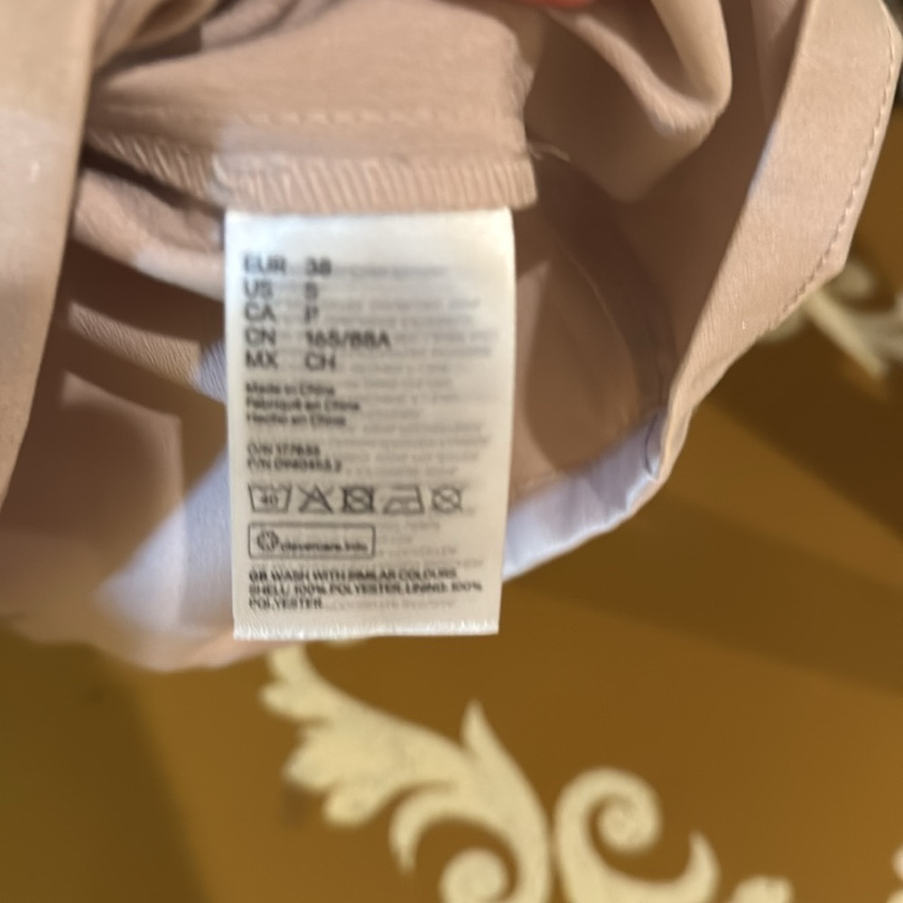 H&M Satin Midi Dress in Light Pink - Picture 8 of 9